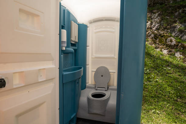 Best Affordable portable toilet rental  in Toledo, OR